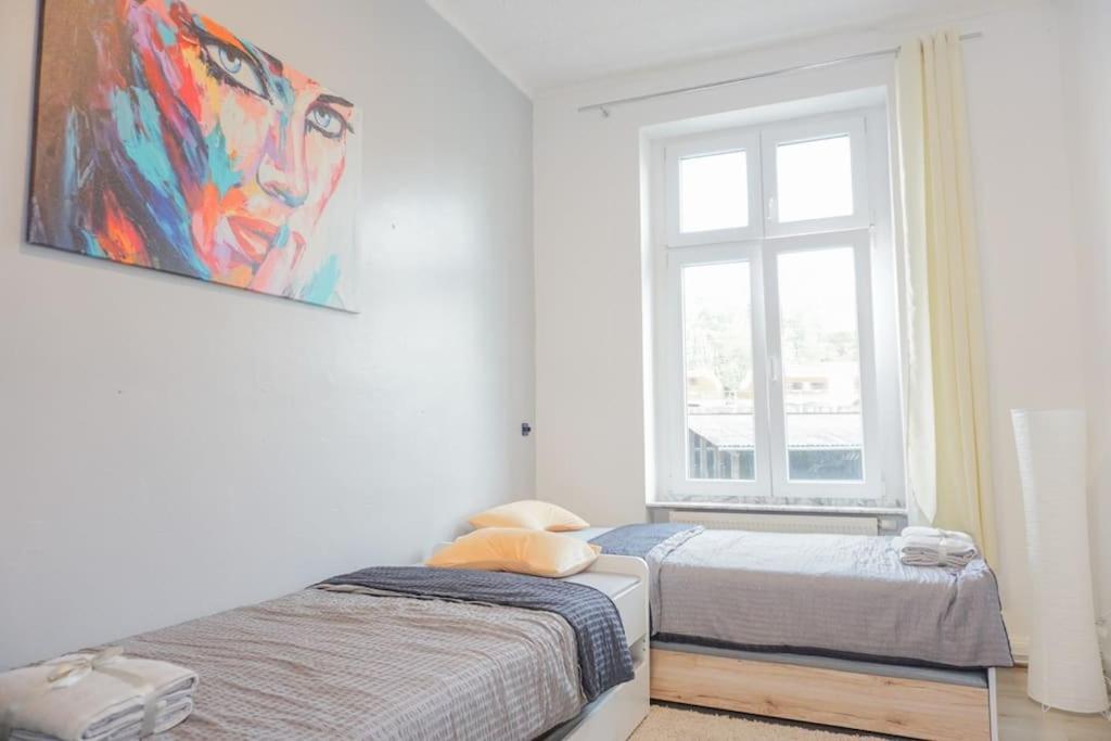 Apartment In Wuppertal - Charmante 3-Zimmer-Oase Mit Kamin Und Badewanne Luaran gambar