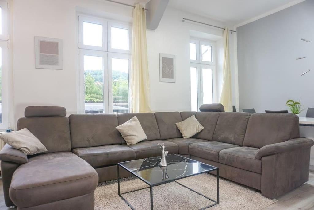 Apartment In Wuppertal - Charmante 3-Zimmer-Oase Mit Kamin Und Badewanne Luaran gambar