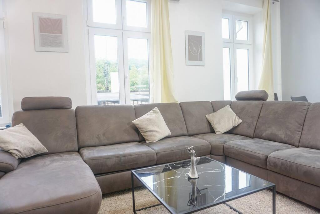 Apartment In Wuppertal - Charmante 3-Zimmer-Oase Mit Kamin Und Badewanne Luaran gambar